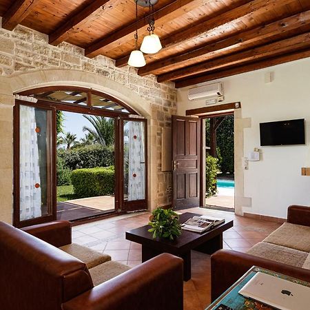 Kalimera Villas Adelianos Kampos Luaran gambar