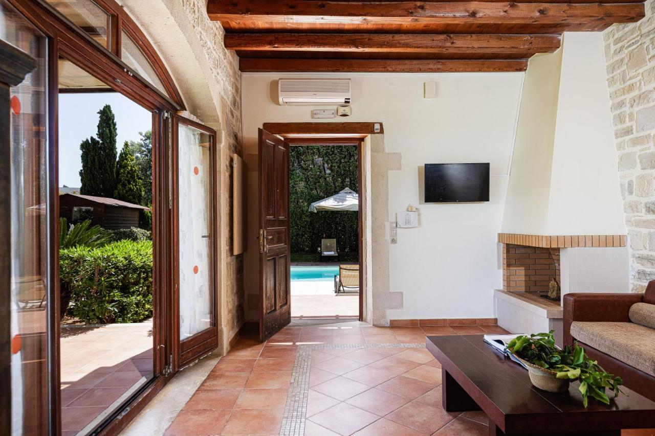 Kalimera Villas Adelianos Kampos Luaran gambar